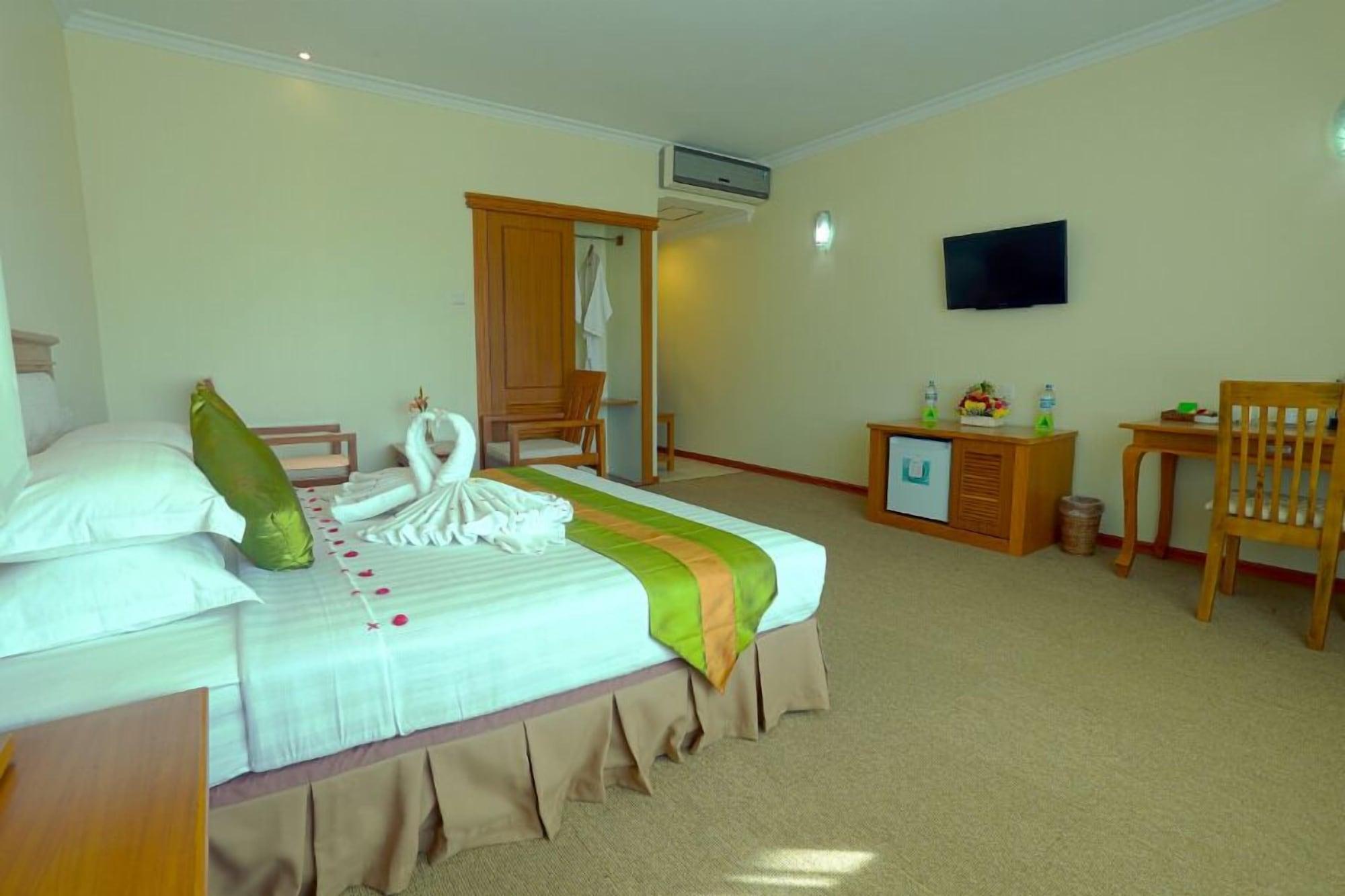 Apex Hotel Naypyidaw Extérieur photo