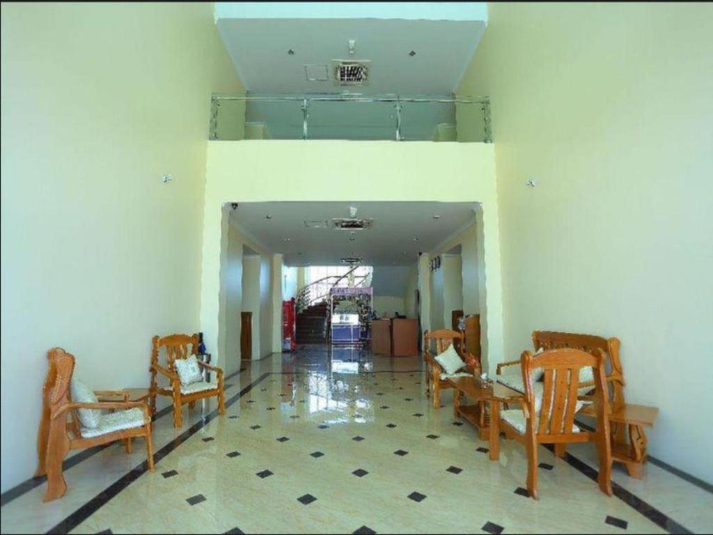 Apex Hotel Naypyidaw Extérieur photo