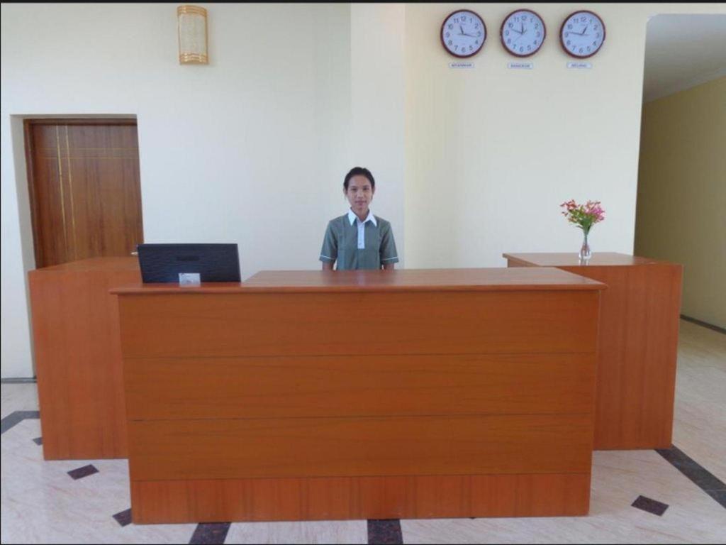 Apex Hotel Naypyidaw Extérieur photo