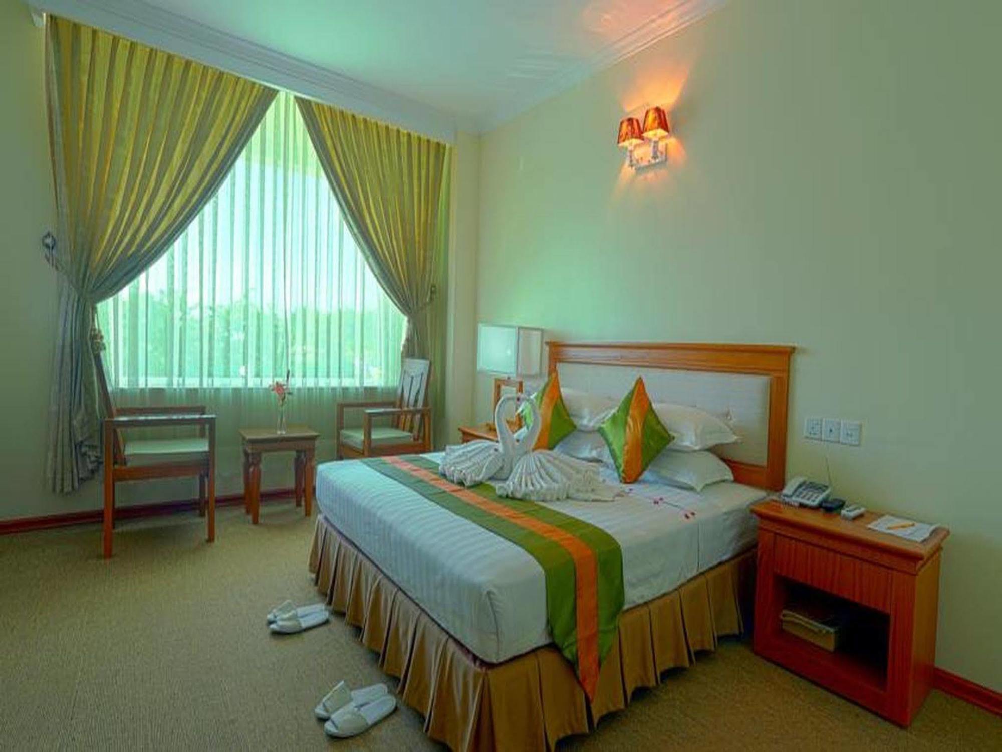 Apex Hotel Naypyidaw Extérieur photo